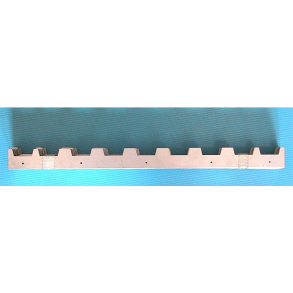 DISTANZIATORE 9 TACCHE P/APICOLTURA